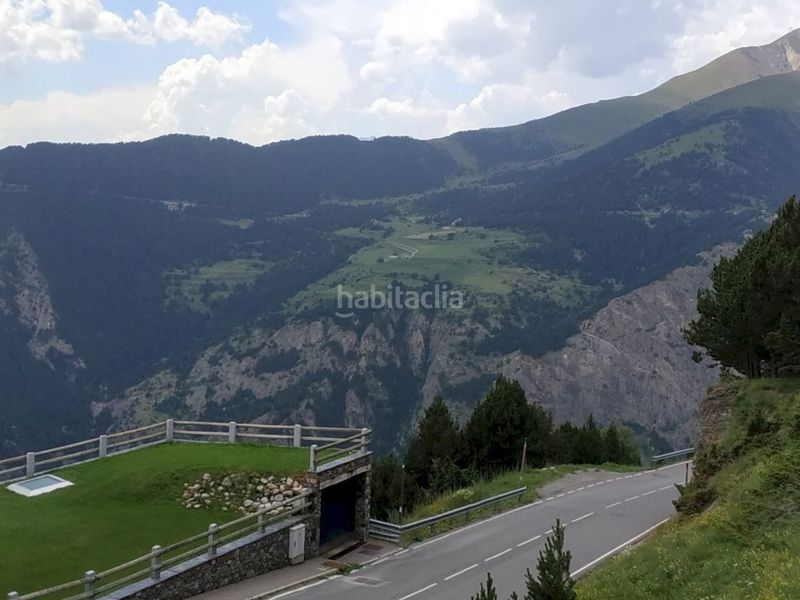 Foto 1710ef19-a180-4ee8-8854-6478d51f2a8f. Casa adossada amb aparcament a El Forn-Prats-Meritxell Canillo