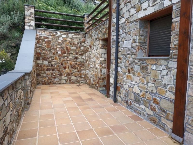 Foto 57933d04-879b-4203-afd5-ee14d2675c2d. Casa adossada amb aparcament a El Forn-Prats-Meritxell Canillo