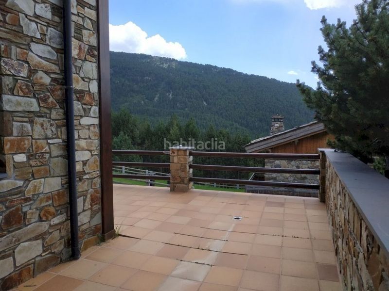 Foto 9e4070a8-7d1b-4dbe-8ba5-d11d43588264. Casa adossada amb aparcament a El Forn-Prats-Meritxell Canillo