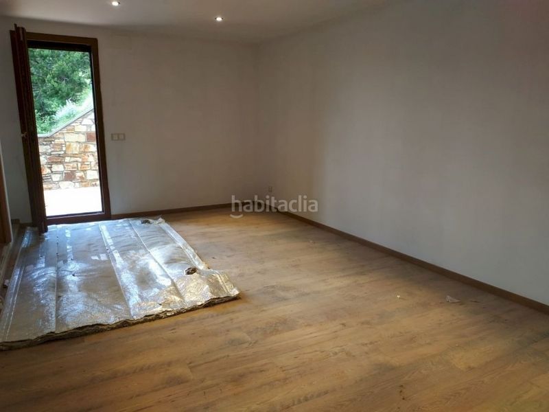 Foto fa92c788-86ea-4e8c-8adc-fdb6cbdccc30. Casa adossada amb aparcament a El Forn-Prats-Meritxell Canillo