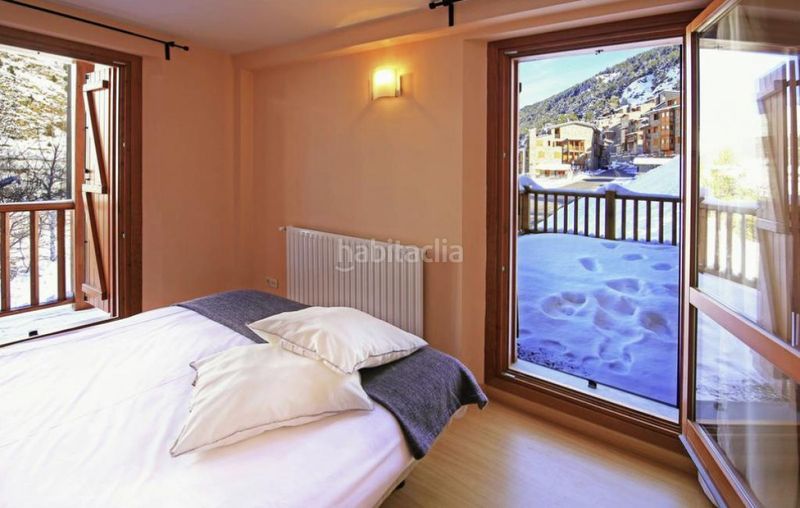 Foto 7635b516-ddda-40a3-8285-d04bd28a7424. Pis amb calefacció aparcament a Soldeu-Incles Canillo