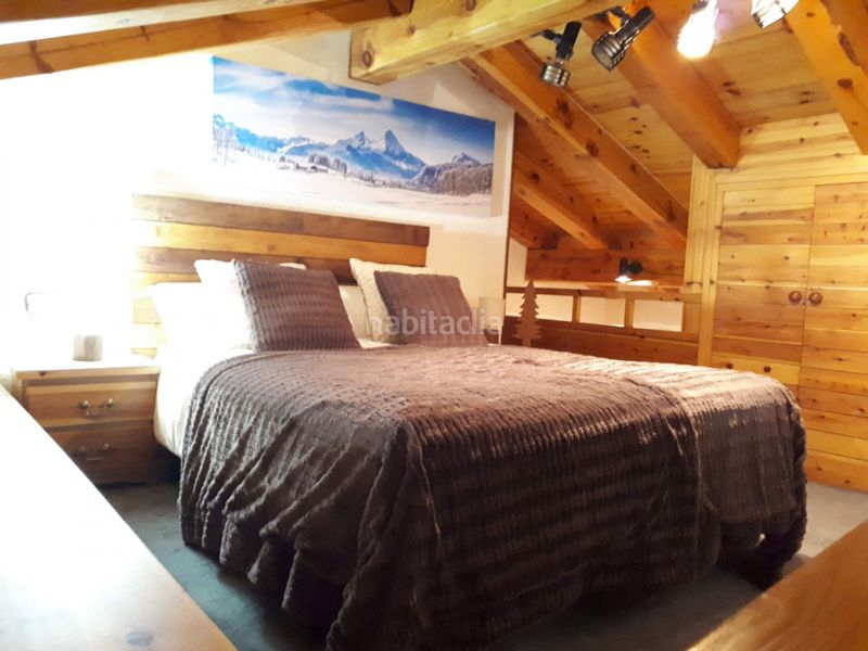 Foto 7b4cc640-d102-47a0-abb3-66cb90887c2c. Rent flat with heating in El Tarter Canillo
