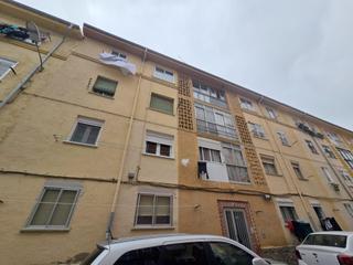 Etagenwohnung  Calle san pedro de alcantara. Atención inversores! la oportunidad que estabas esperando está a