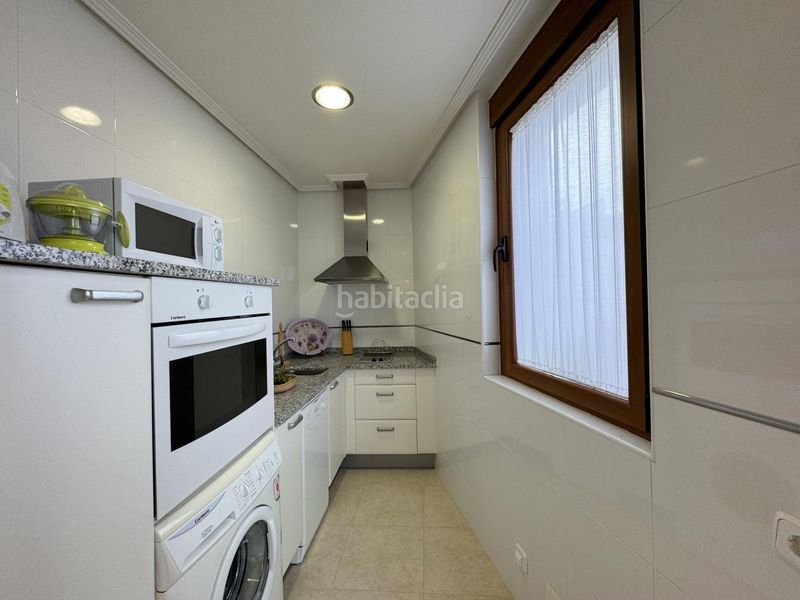 Foto 3c81e2cf-aeb0-4211-ac00-8b1ef56b64ab. Casa adosada exclusivo chalet completamente reformado en Pradosegar