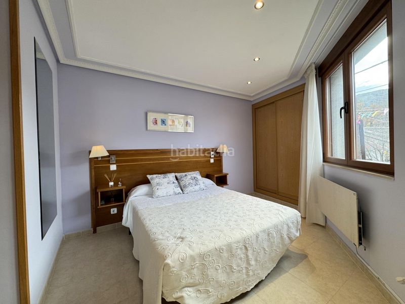 Foto c0bd3587-e779-498f-9a1d-b47869b27b7c. Casa adossada a Pradosegar