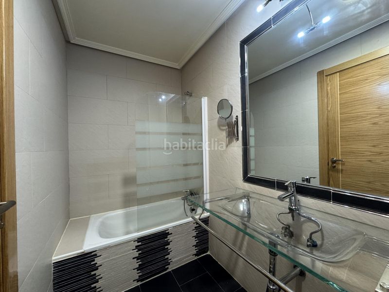 Foto c410842b-2810-427c-933d-c0920efeb8f2. Casa adosada exclusivo chalet completamente reformado en Pradosegar