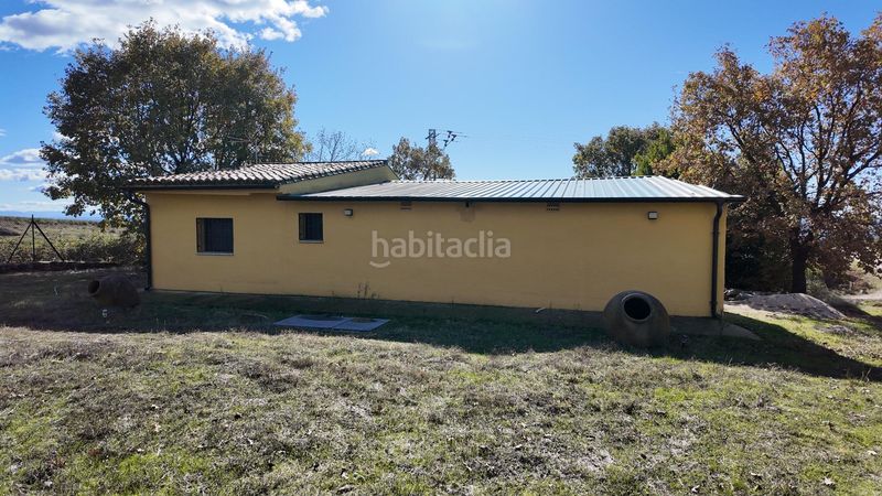 Foto 1eeb6e58-6fcd-4b85-95e7-46ed79beb9c0. Casa amb calefacció aparcament a Candeleda