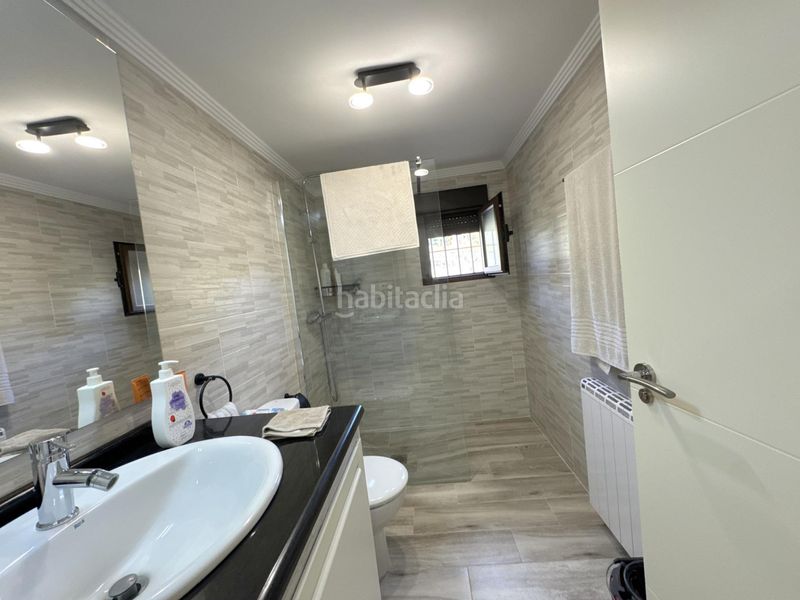 Foto e6b60e5c-a75d-4d3c-94a7-dc41d76fdcd3. Casa amb calefacció aparcament a Candeleda