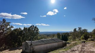 Maison à Candeleda. Finca con casa a reformar