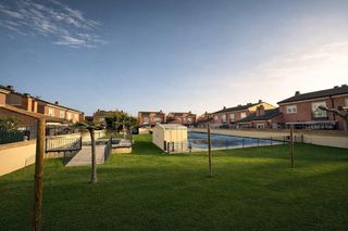 Xalet a Hervencias Altas - El Pinar. Residencial alondra