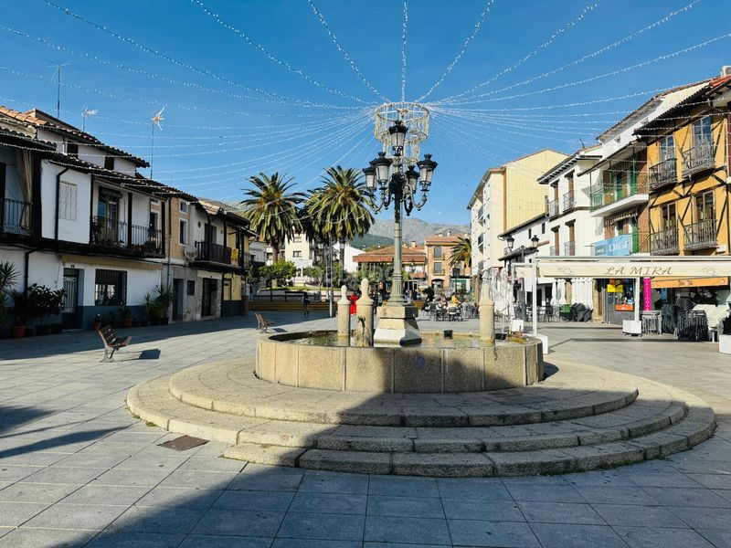 Foto c9299c62-6520-4567-8d8a-3714e723758c. Casa a avenida ramon y cajal 48 a Candeleda