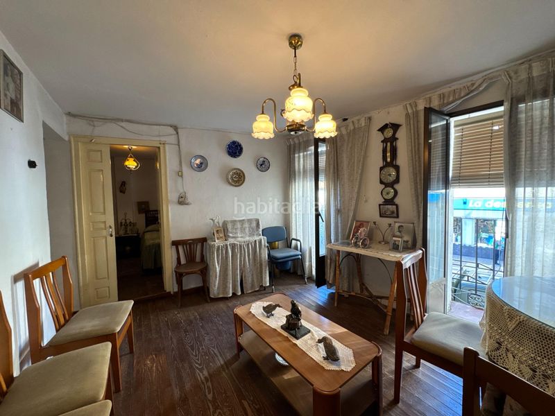 Foto e74a8dfc-3d9a-4e56-9d27-50f18412d490. Casa a avenida ramon y cajal 48 a Candeleda