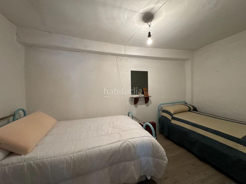 Foto ef365d52-b45f-4edc-b686-97521954b62c. Casa a avenida ramon y cajal 48 a Candeleda