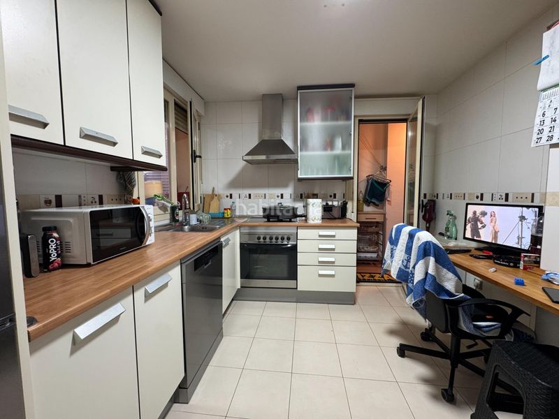 Foto 61cbd86d-f221-4f38-81db-597ff3d9de1a. Duplex avec parking piscine dans Candeleda