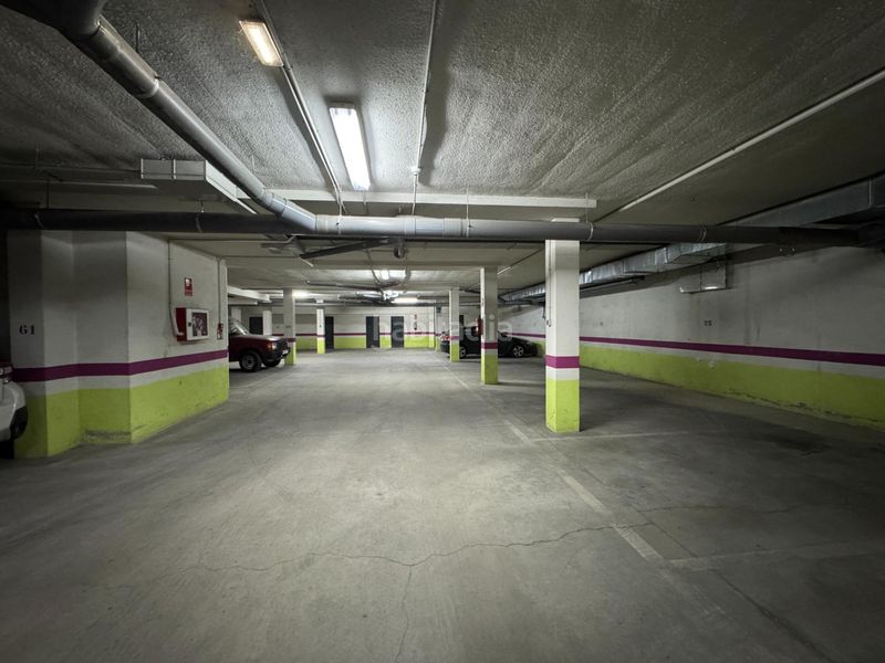 Foto 98ce39e3-f193-4b41-842f-b7bc7fbe1796. Duplex avec parking piscine dans Candeleda