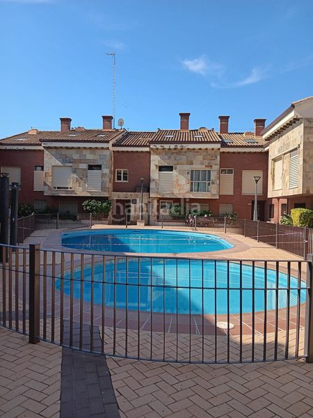 Foto dc9f7507-f64d-4571-a7dc-5d9422a5b634. Duplex con riscaldamento parcheggio piscina in Candeleda