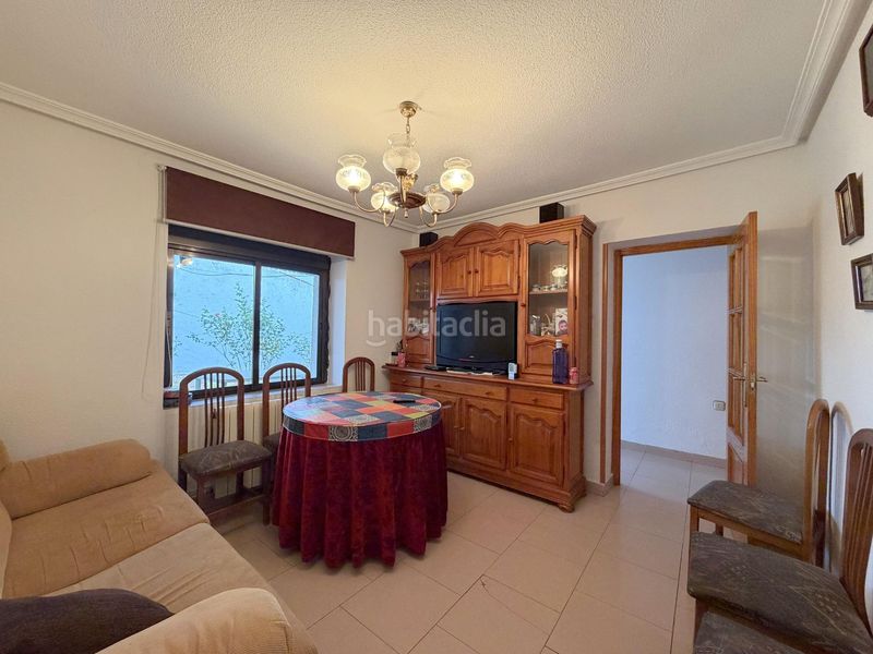 Foto 2d9e6bfd-01c5-4b56-834a-4e075819f8e9. Casa a Narros de Saldueña