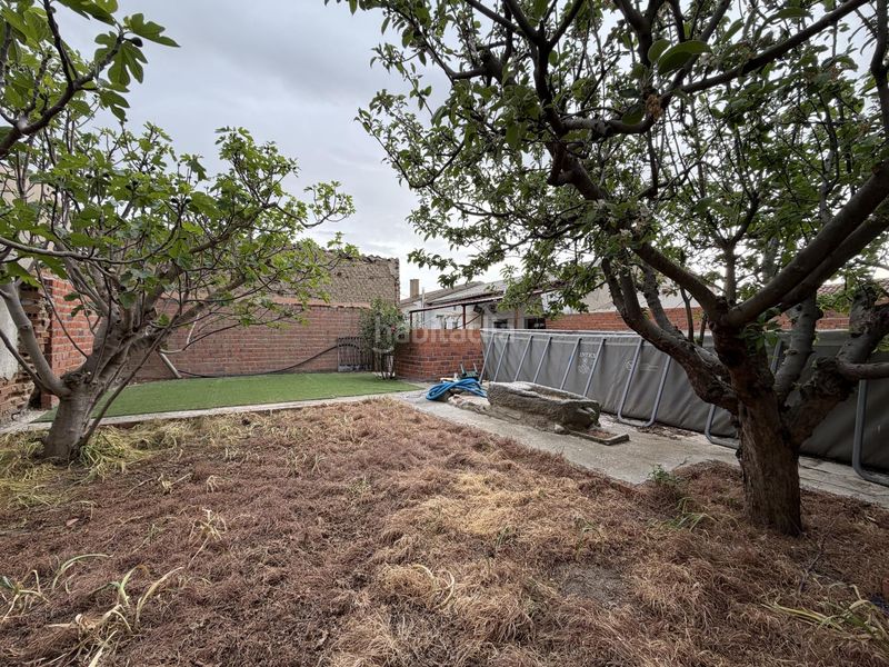 Foto e4907b9e-18c2-427d-92ad-8314e8b63616. Casa a Narros de Saldueña