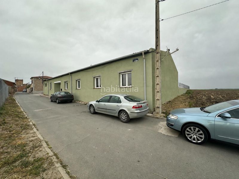 Foto 0426edc3-798e-43f8-aeb1-5c2469848743. Casa a Narros de Saldueña
