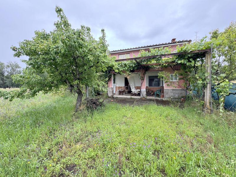 Foto b8b59166-50d1-4d30-9f04-65955315e18a. Maison dans Candeleda