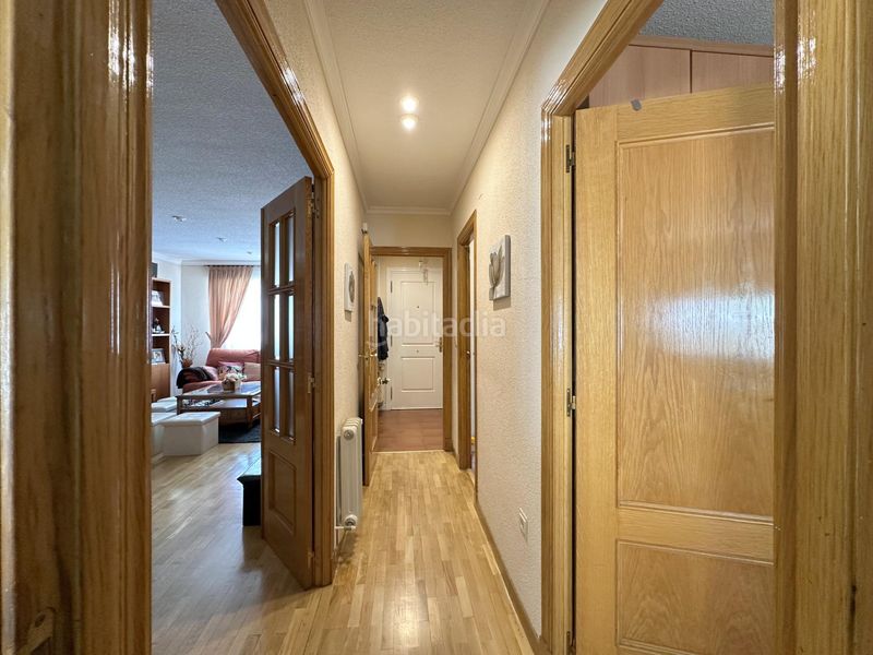 Foto 07f7d1d0-d97e-4582-82b8-79aa30ad28c6. Casa adossada amb calefacció aparcament a San Antonio Ávila