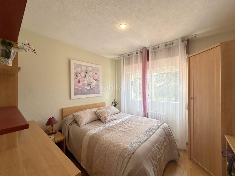 Foto 92533b51-7868-4292-9d3f-894eb3ba9c89. Casa adossada amb calefacció aparcament a San Antonio Ávila