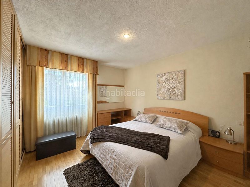 Foto b1fb9cfe-2e2a-41f1-bf63-1cd49c464461. Casa adossada amb calefacció aparcament a San Antonio Ávila