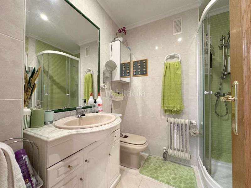 Foto d54737ba-c544-49b2-b042-d476bd33b2c1. Casa adossada amb calefacció aparcament a San Antonio Ávila