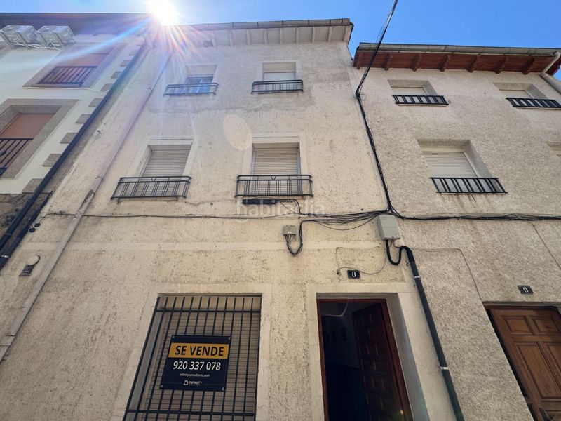 Foto a34caaf3-7c8d-4609-ae08-84e6d6d9d475. Casa amb calefacció a Candeleda