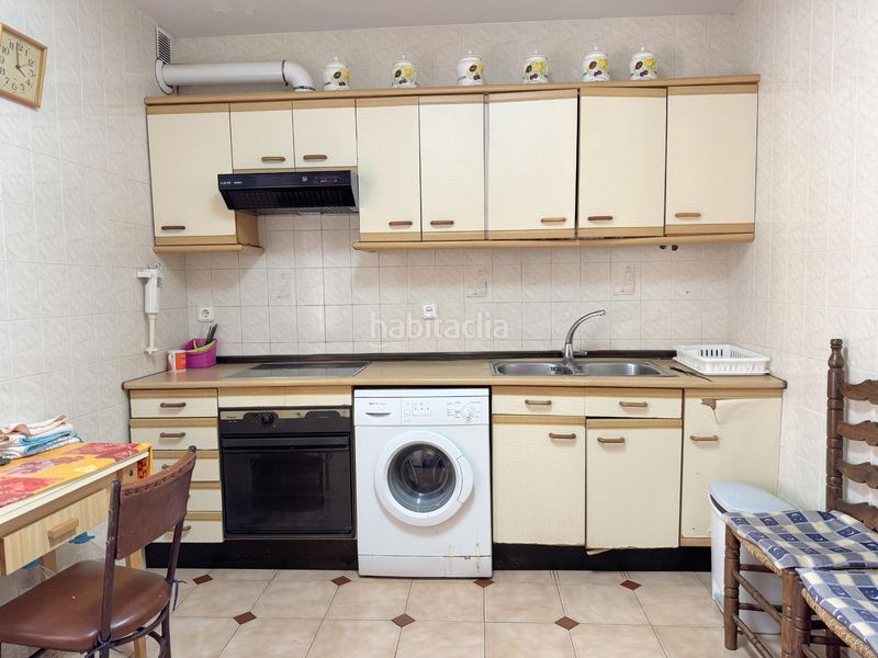 Foto ad7d2752-d3eb-44b5-adc5-e30b88e97f0a. Casa amb calefacció a Candeleda