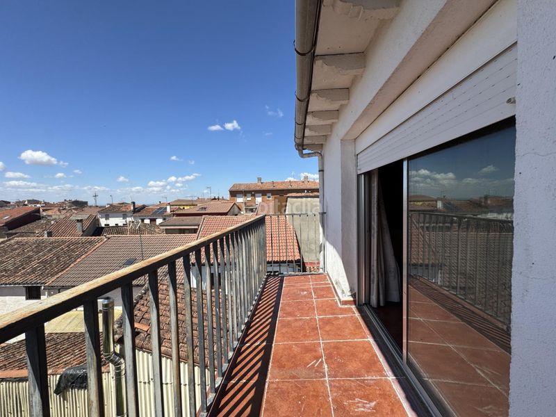 Foto d89359d3-9b49-4916-a091-f35570433499. Casa amb calefacció a Candeleda