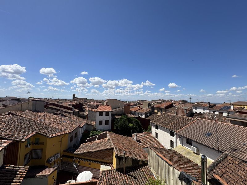 Foto e1cc75ca-8aba-495d-af06-c5d1c66bb069. Casa amb calefacció a Candeleda