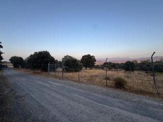 Landgut in Muñogalindo. Magnífica finca rústica en muñogalindo ávila! más de 4.000 m2 de