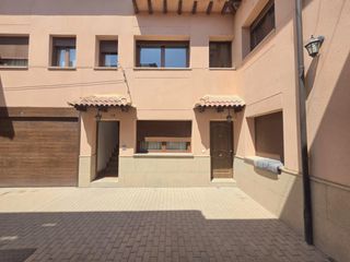 Etagenwohnung  Calle de las escuelas. Piso a estrenar en niharra, a 15min. de avila