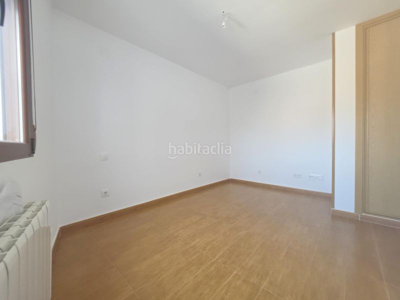 Foto 362f28a6-b049-43e0-8e2b-840bf80e03ed. Flat with heating in Niharra