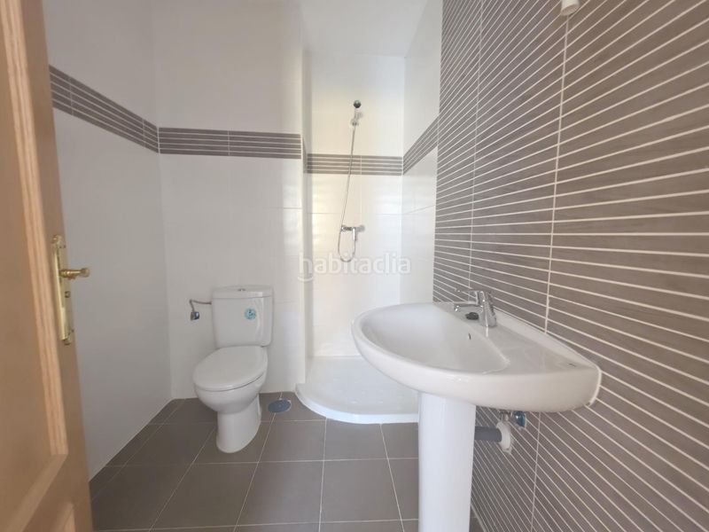 Foto b88ab0f3-8b14-45c7-9cbf-083a2f057bc4. Flat with heating in Niharra