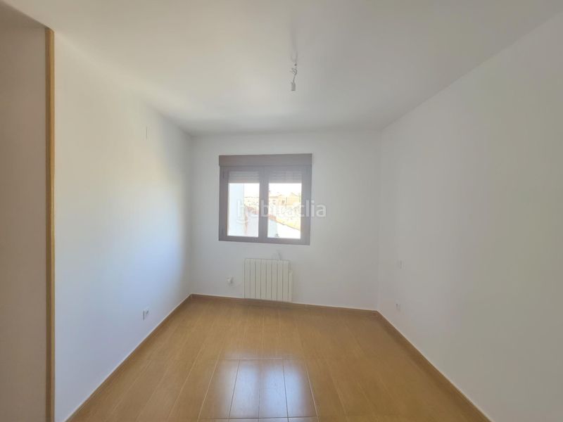 Foto c1478823-865a-4f91-b639-faa9e53e177e. Flat with heating in Niharra