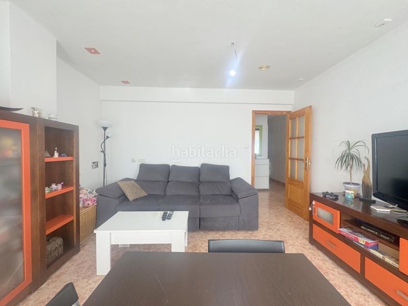 Foto 3c9d16ce-c11e-4576-b16d-a6ef65073031. Flat with heating in Candeleda