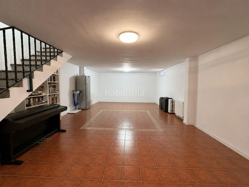 Foto dd3179e2-9bf1-4854-b68b-e301876433a1. Casa aparellada a Colmenarejo
