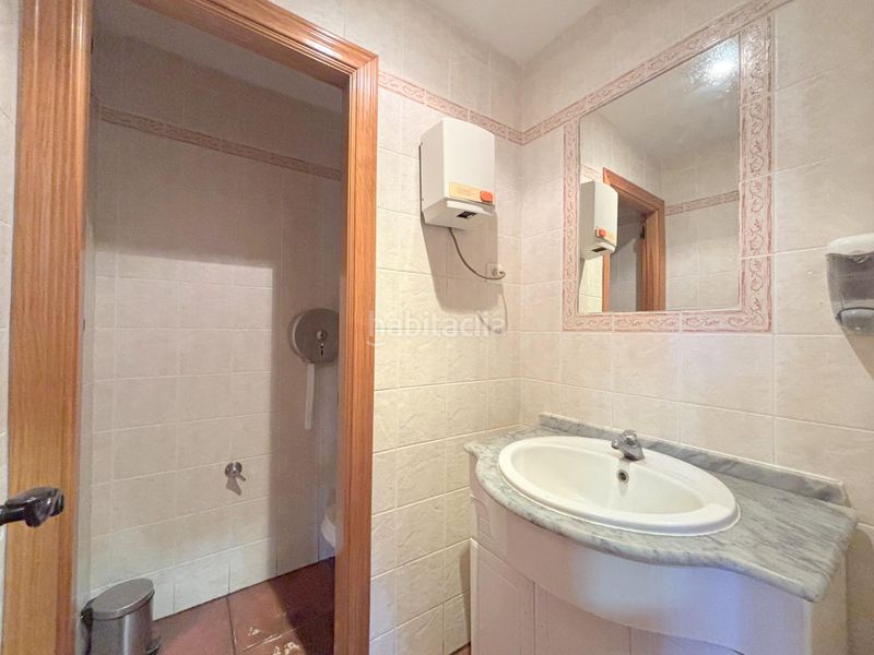 Foto 36884ef3-b55a-47b2-a69c-cd1e1b7086f8. Edificio oportunidad unica, amplio inmueble en venta con potencial residencial en Muñogalindo