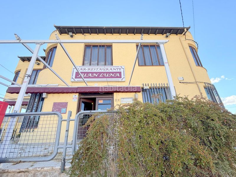 Foto f4f65ed8-17ee-41aa-be0e-31afae733bf0. Edificio oportunidad unica, amplio inmueble en venta con potencial residencial en Muñogalindo