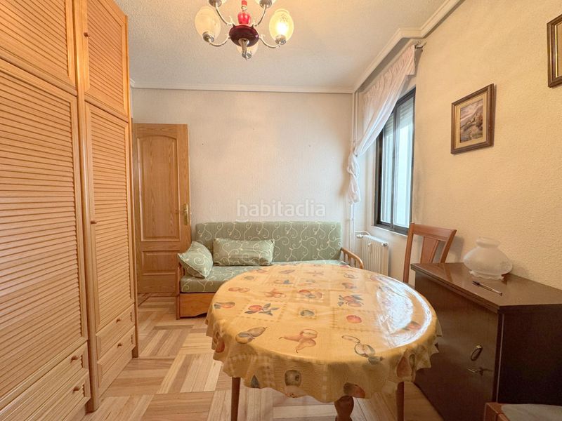 Foto 809fb892-9512-4b14-a08b-496eceb87565. Piso amplio piso en zona céntrica , ideal para inversión o residencia en Ávila