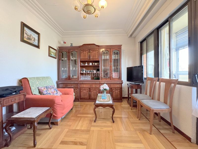 Foto 875b7adc-53a6-4110-82d0-ad12e52d0896. Piso amplio piso en zona céntrica , ideal para inversión o residencia en Ávila