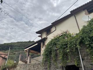 Chalet à Poyales del Hoyo. Chalet independiente en poyales del hoyo