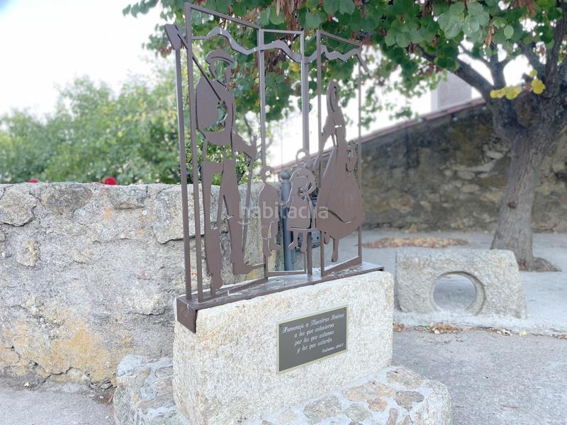 Foto eb1ae9a2-12bb-4463-b270-476071a5f377. Casa amb aparcament a Riofrío