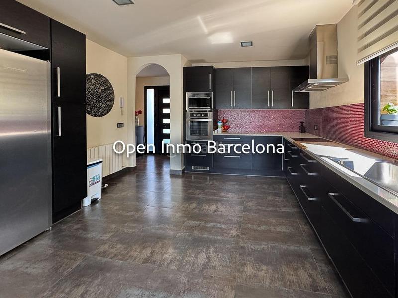 Foto 16d97cfc-b85f-4f76-8c79-6cc4d7946725. Maison avec chauffage piscine dans Canyelles