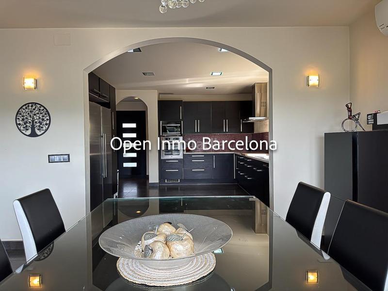 Foto 5a3b53df-2c54-456b-b0c6-3c2f8a49e9ff. Maison avec chauffage piscine dans Canyelles