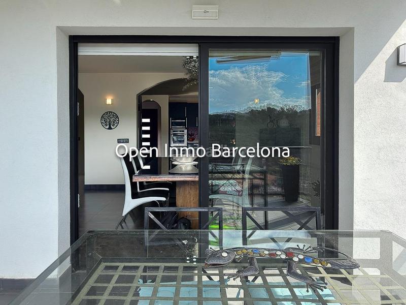 Foto 7e20c8aa-955a-4ef9-a7c0-ee0a79b6fcce. Maison avec chauffage piscine dans Canyelles