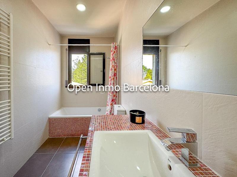 Foto ce0f9efb-ab1f-404d-9485-74608361b14c. Maison avec chauffage piscine dans Canyelles