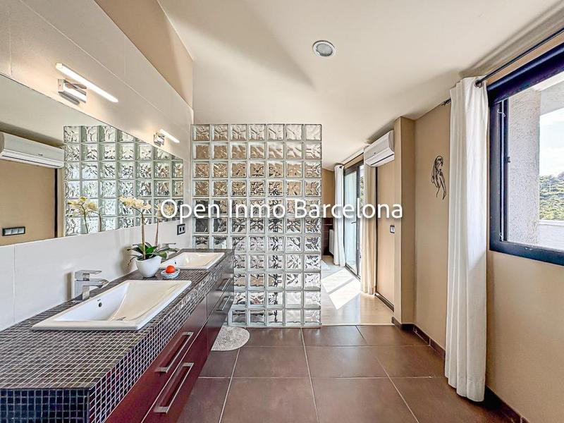 Foto dcbf4609-2806-441d-8b48-181c91db303c. Maison avec chauffage piscine dans Canyelles